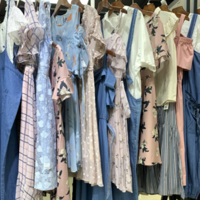 工廠清貨品牌折扣女裝尾貨春夏裝批發(fā)專柜正品女裝直播一手貨源